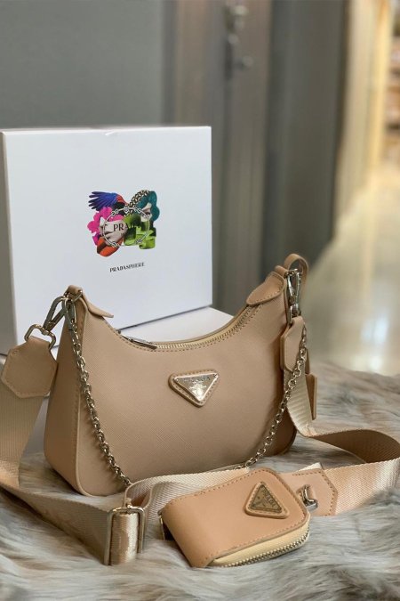 شنطة - Prada Leather / شامل العلبة - بيج